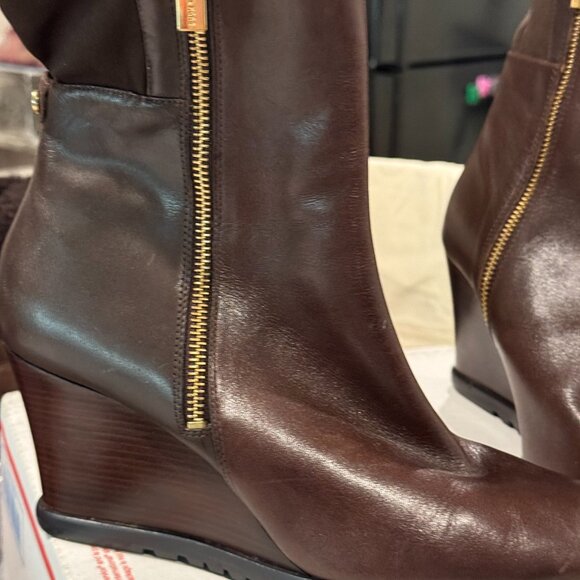 Ankel Boots - Picture 7 of 9